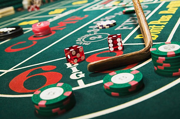 Live dealer European Roulette studio setup showing camera angles and betting interface
